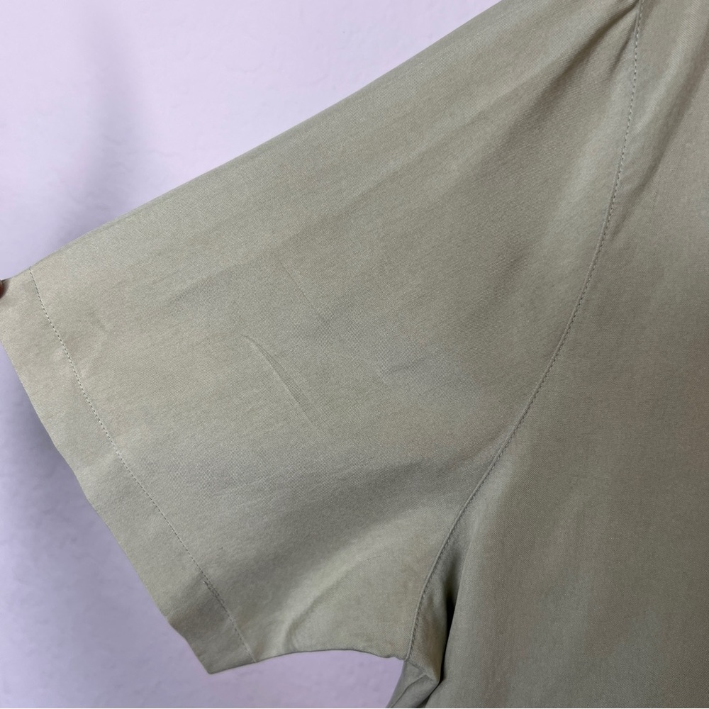 Real Clothes Saks Fifth Ave Silk Blouse Short Sleeve Large Vintage 90s - Picture 4 of 9